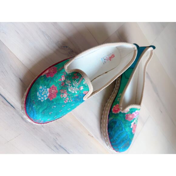 Floral Canvas Espadrilles - Blue and Green - Picture 4 of 8